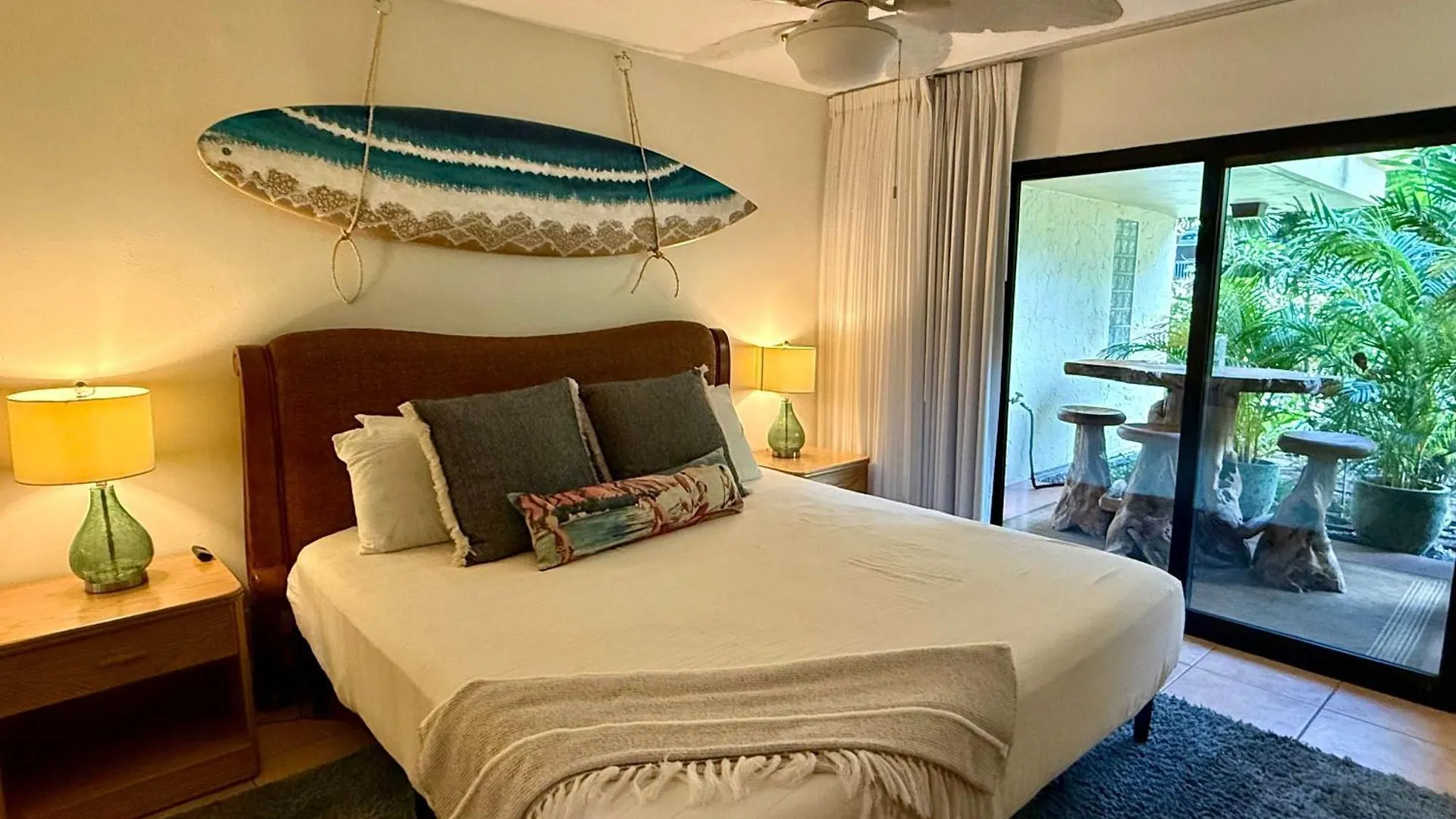 Zen By The Sea, Ground-Level Paradise With Ocean Views Kahana États-Unis