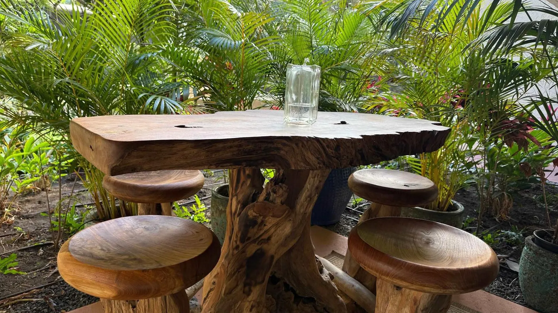 Zen By The Sea, Ground-Level Paradise With Ocean Views Kahana 0*,  États-Unis